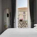 Casa de hóspedes The Grey 4*